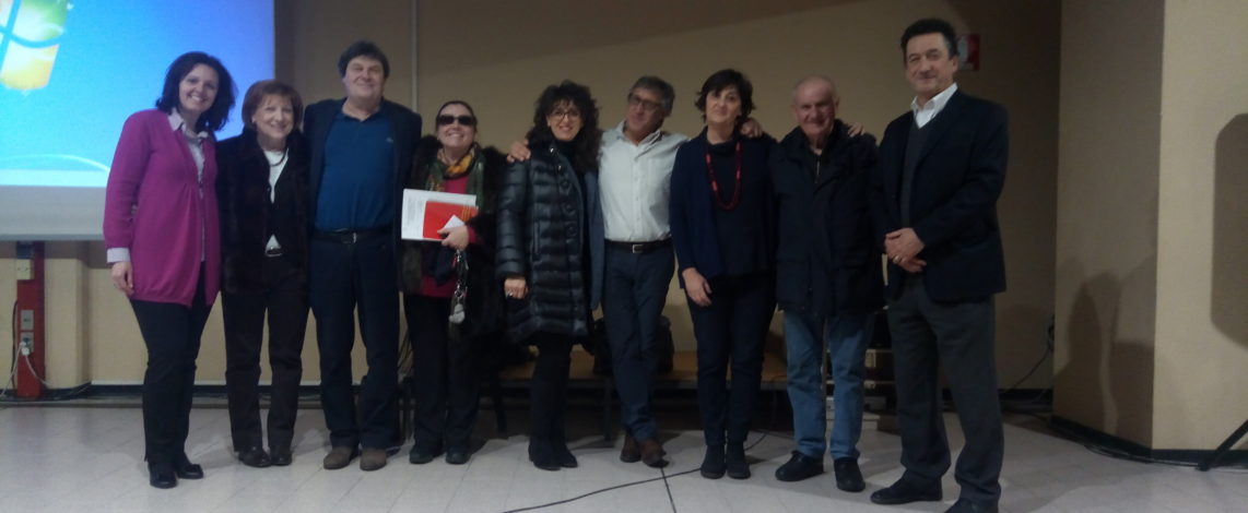 Roberto Cairoli, Alessandra Trojani, Giorgio Furlani e Enrico Barbieri con alcuni insegnanti del Liceo Bachelet