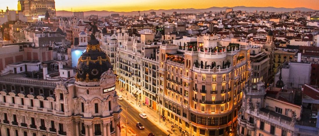 calle-gran-via-madrid-spain-1100x733